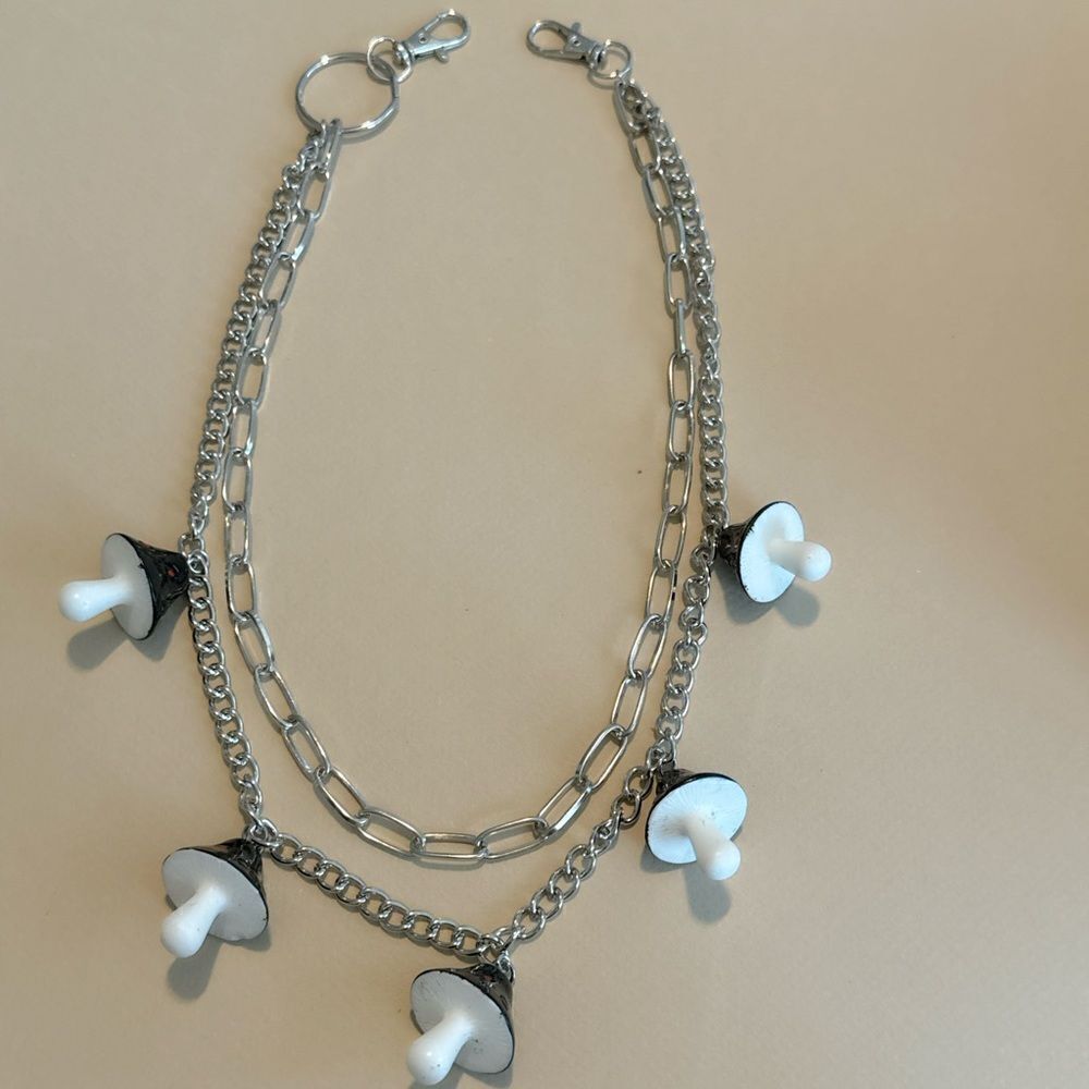 Mushroom chain M877